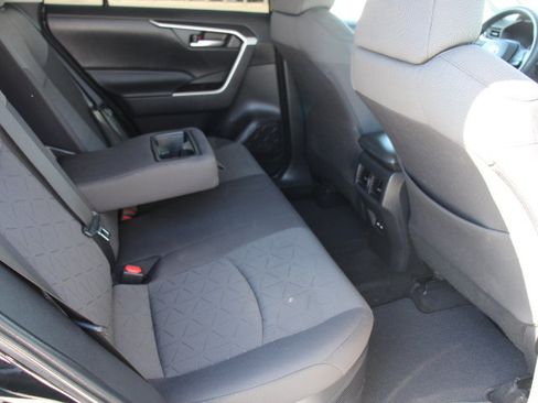 Certified 2021 Toyota RAV4 XLE w/ Convenience Package image 19