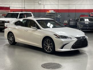 Used 2025 Lexus ES 300h w/ Premium Package video 2