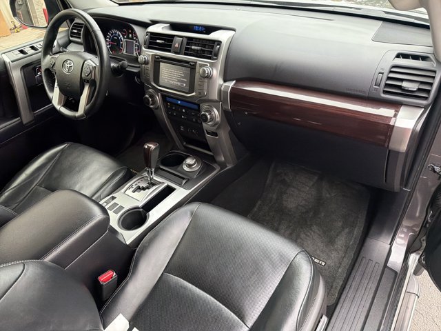 Used 2016 Toyota 4Runner Limited AWD/4WD image 28