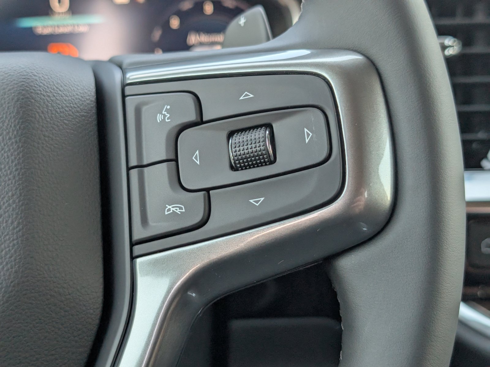 New 2026 Chevrolet Silverado 1500 RST w/ Z71 Off-Road Package AWD/4WD image 18