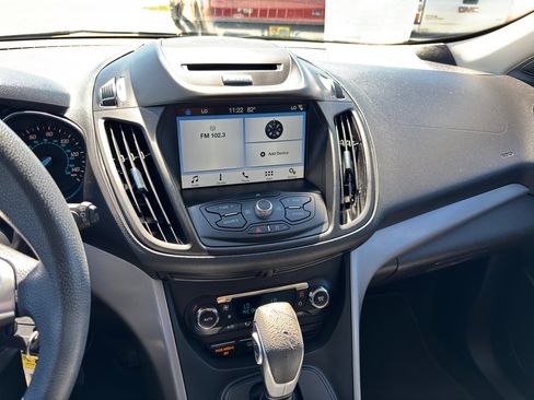 Used 2016 Ford Escape SE w/ Equipment Group 201A image 15