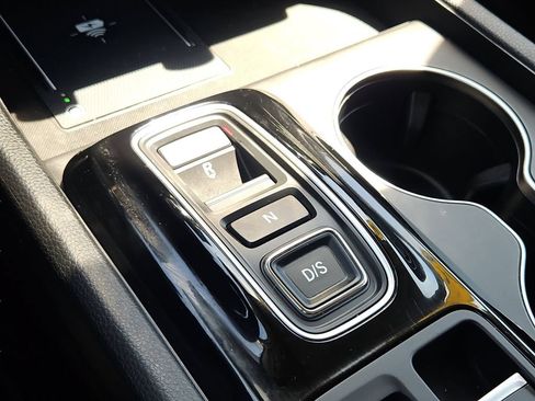 Certified 2025 Honda Pilot EX-L image 29