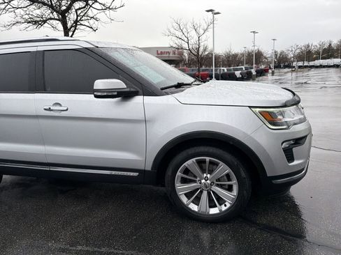 Used 2019 Ford Explorer Limited w/ Class III Trailer Tow Package image 14