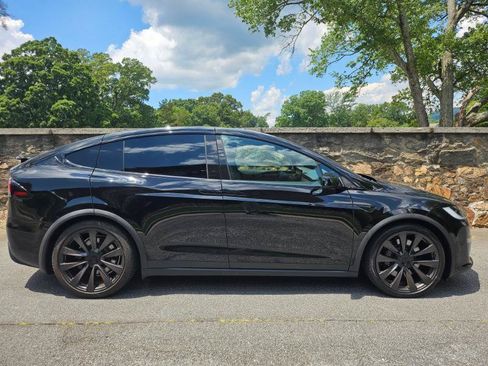 Used 2023 Tesla Model X AWD/4WD image 10