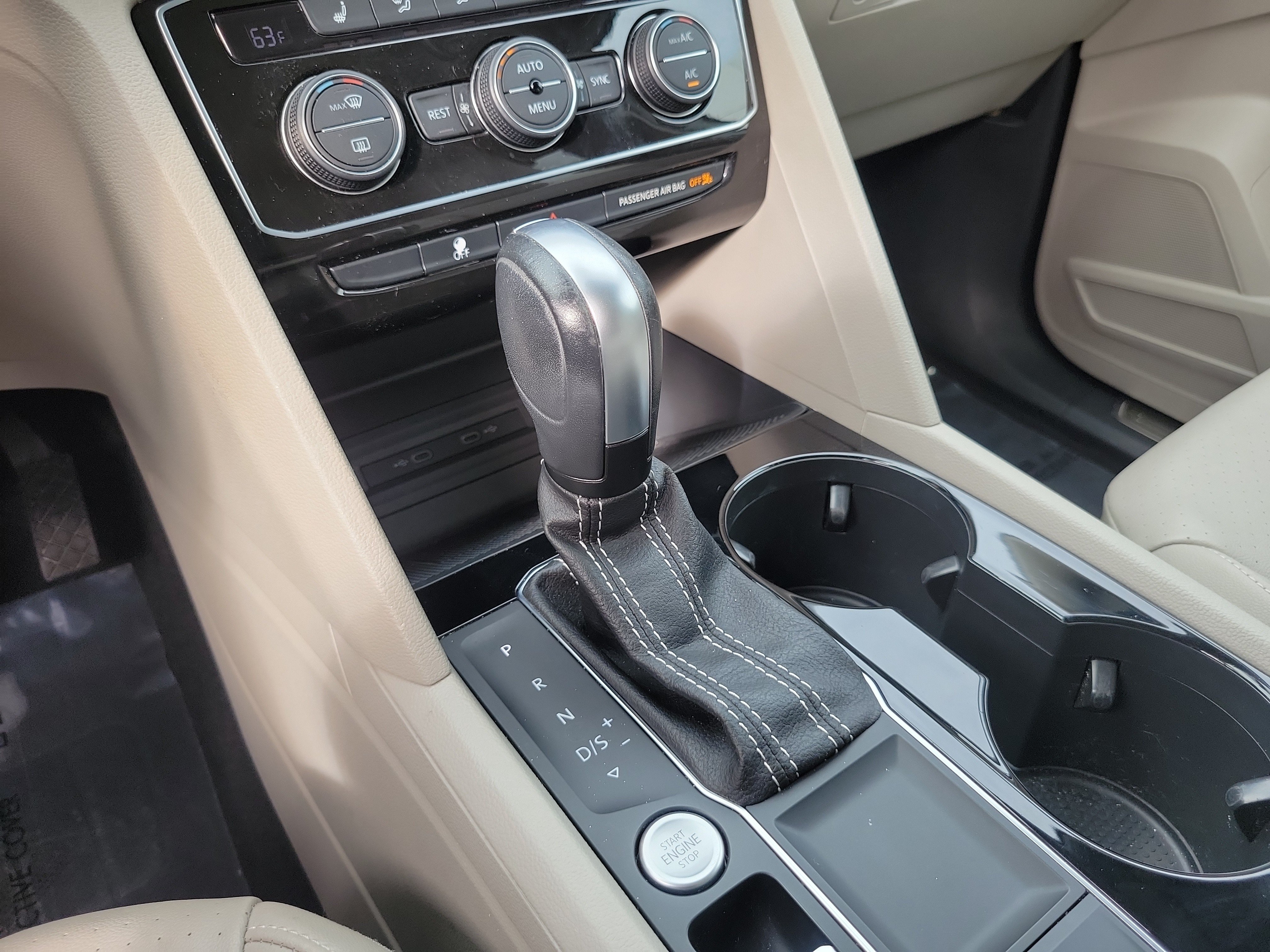 Used 2022 Volkswagen Atlas SE FWD image 23