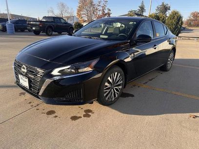 Certified 2023 Nissan Altima 2.5 SV