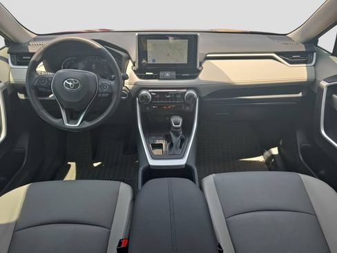 Used 2025 Toyota RAV4 XLE Premium FWD image 9