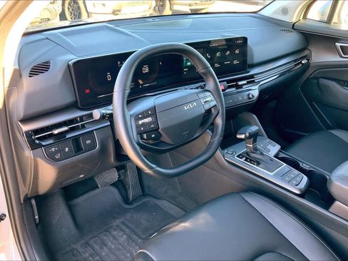 Certified 2026 Kia Sportage EX image 17