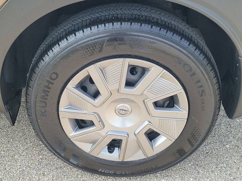 Used 2025 Nissan Kicks S FWD image 8