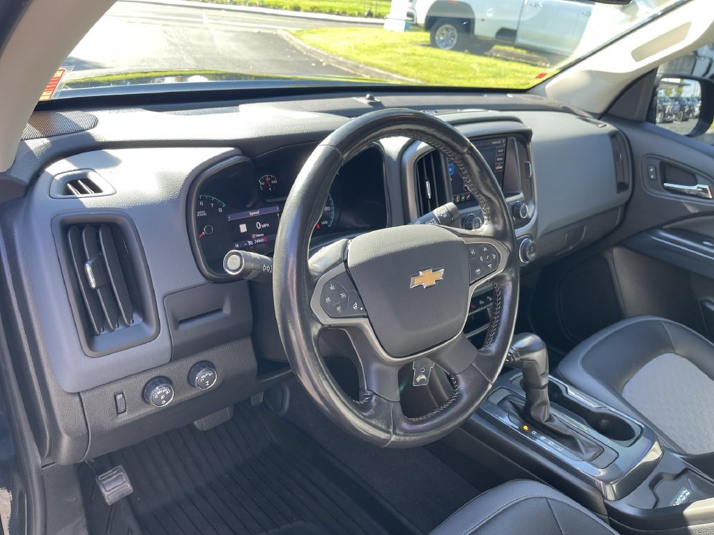 Used 2020 Chevrolet Colorado Z71 w/ Z71 Midnight Edition AWD/4WD image 10