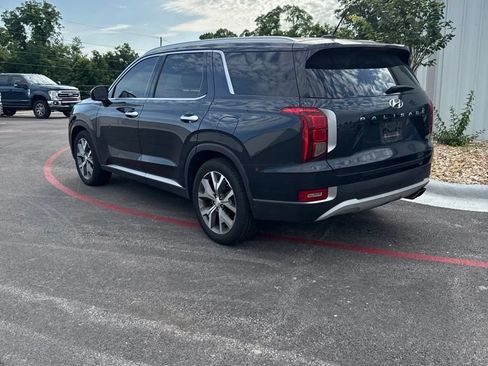 Used 2020 Hyundai Palisade SEL w/ Convenience Package FWD image 2