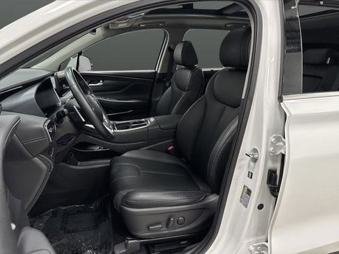 Used 2023 Hyundai Santa Fe SEL Premium image 4
