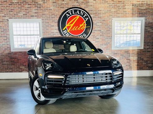 Used 2020 Porsche Cayenne image 1