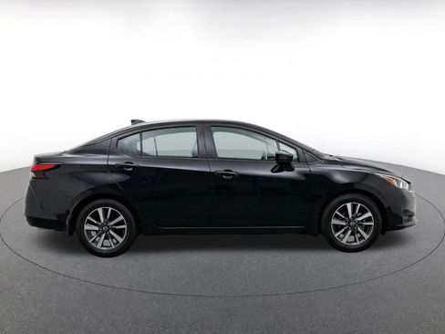Used 2025 Nissan Versa SV FWD image 14