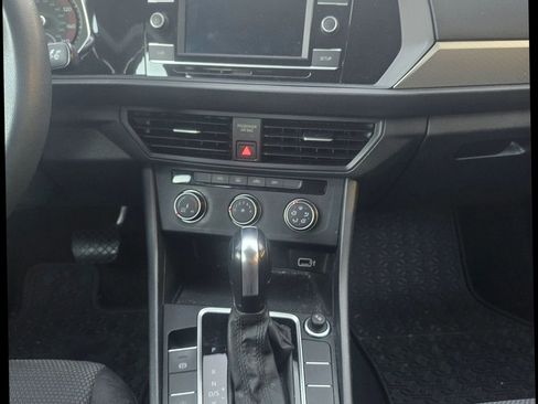 Used 2019 Volkswagen Jetta S w/ Driver Assistance Package image 29