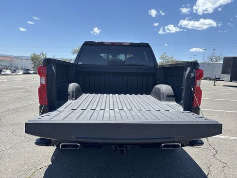 Used 2023 Chevrolet Silverado 1500 High Country AWD/4WD image 32