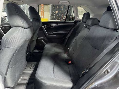 Certified 2023 Toyota RAV4 LE image 17