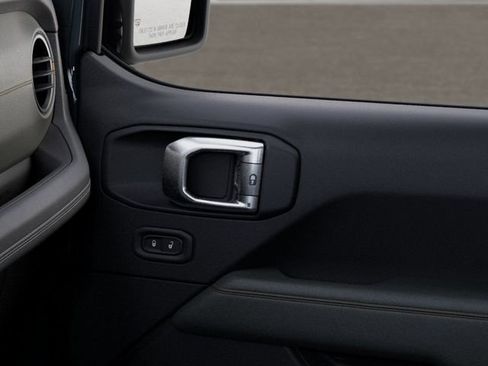 New 2026 Jeep Gladiator Mojave w/ Safety Group image 25