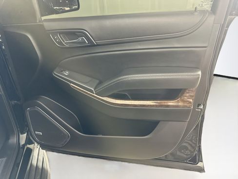 Used 2020 Chevrolet Tahoe LT RWD image 33