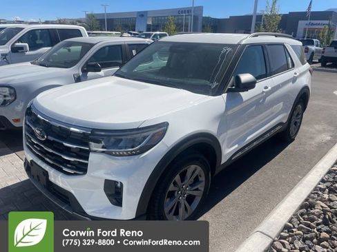 New 2025 Ford Explorer Active w/ Active Comfort Package image 2