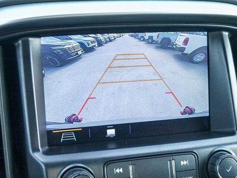 Used 2020 Chevrolet Colorado ZR2 w/ ZR2 Midnight Special Edition image 23