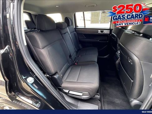 Used 2024 Hyundai Santa Fe SE FWD image 26