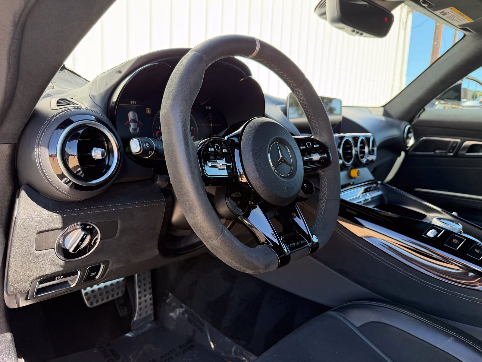 Used 2020 Mercedes-Benz AMG GT R image 26
