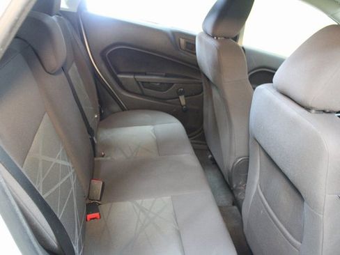 Used 2014 Ford Fiesta S image 11