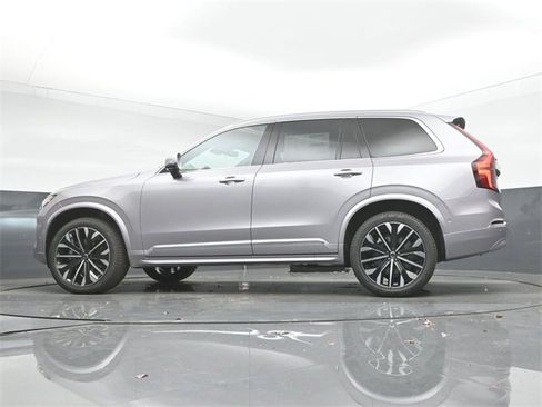New 2026 Volvo XC90 B6 Plus w/ Protection Package Premier image 42