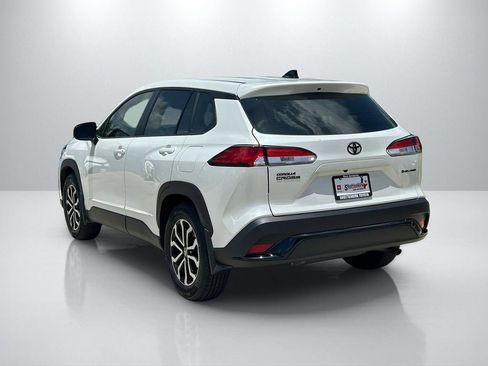 Used 2025 Toyota Corolla Cross AWD Hybrid image 7