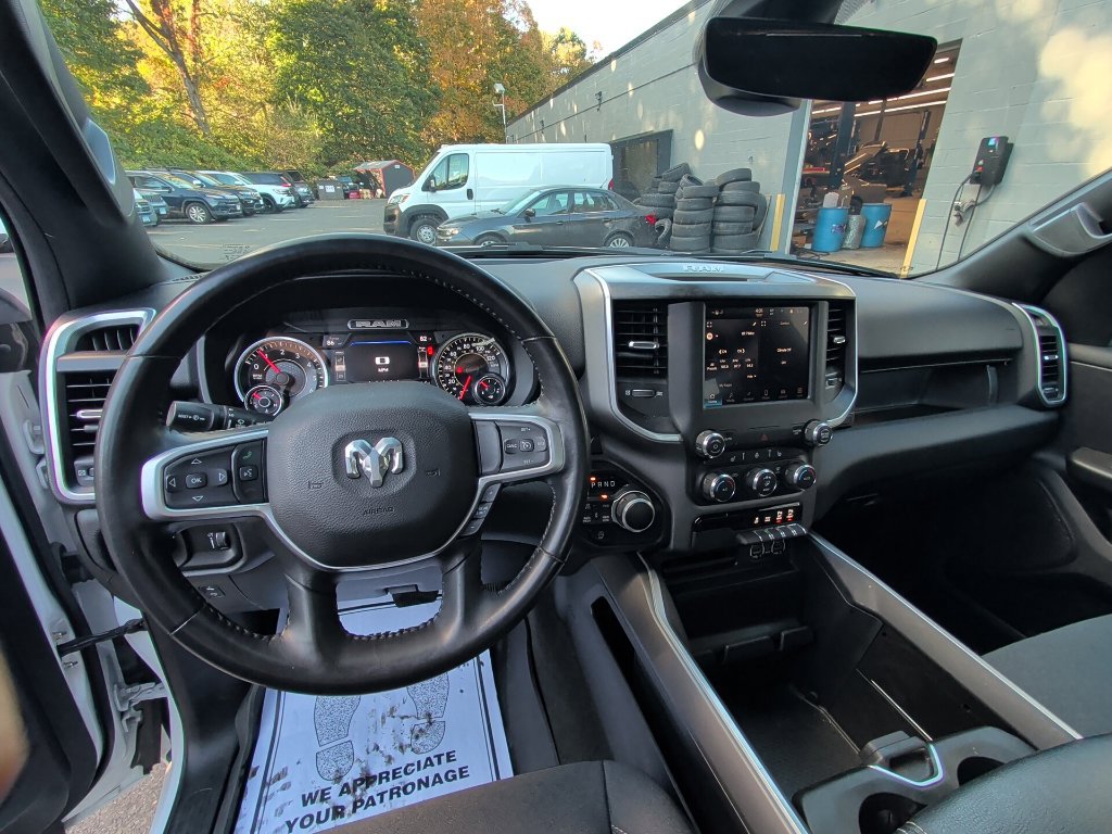 Used 2022 RAM 1500 Big Horn AWD/4WD image 11