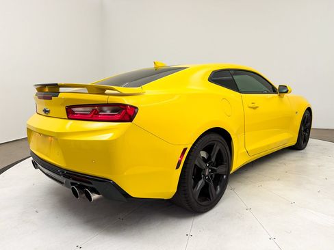 Used 2016 Chevrolet Camaro SS RWD image 16