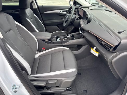 Used 2026 Buick Envision Sport Touring AWD/4WD image 16