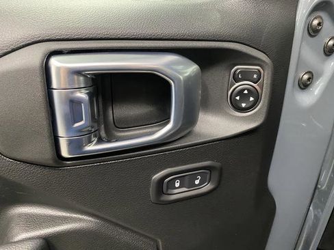 New 2026 Jeep Gladiator Willys image 30