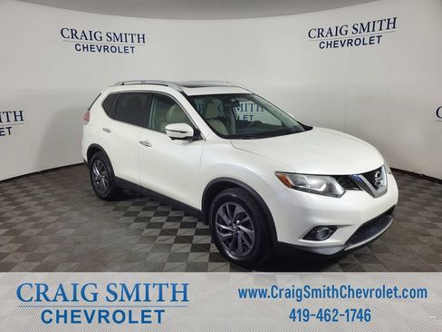 Used 2016 Nissan Rogue SL w/ SL Premium Package FWD image 7