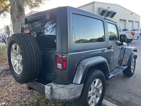 Used 2017 Jeep Wrangler Sahara w/ Connectivity Group image 4