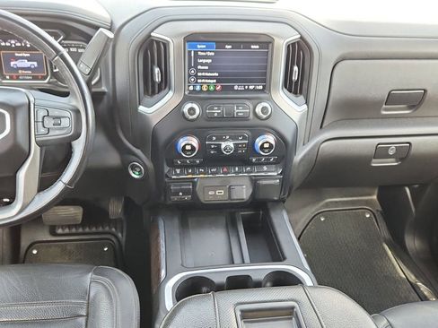 Used 2022 GMC Sierra 2500 Denali image 11