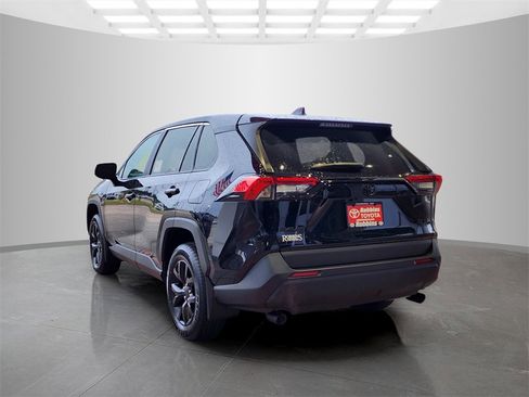 New 2025 Toyota RAV4 LE image 4
