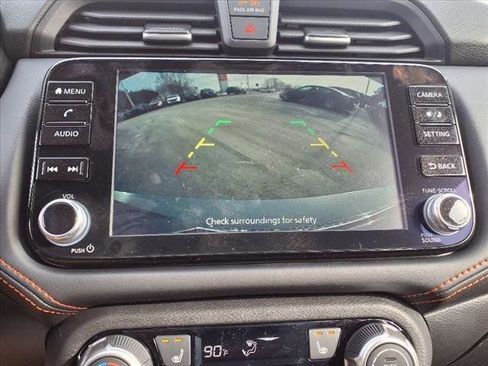 New 2025 Nissan Versa SR w/ Trunk Package image 12