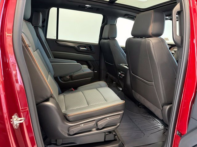 Used 2026 GMC Yukon XL AT4 AWD/4WD image 45