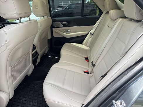 Used 2024 Mercedes-Benz GLE 350 4MATIC image 10