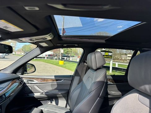 Used 2018 BMW X5 xDrive50i image 23