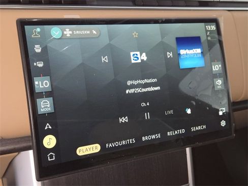 New 2026 Land Rover Range Rover SE image 25