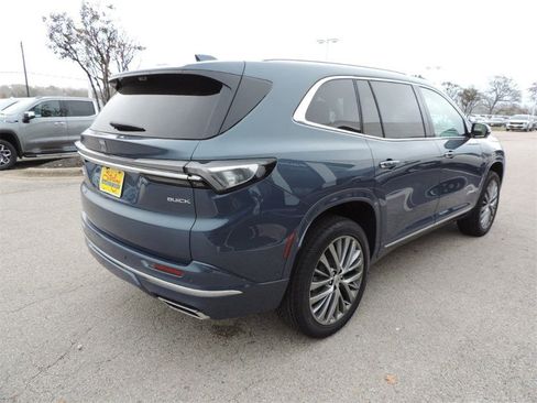 New 2026 Buick Enclave Avenir w/ Super Cruise Package image 5