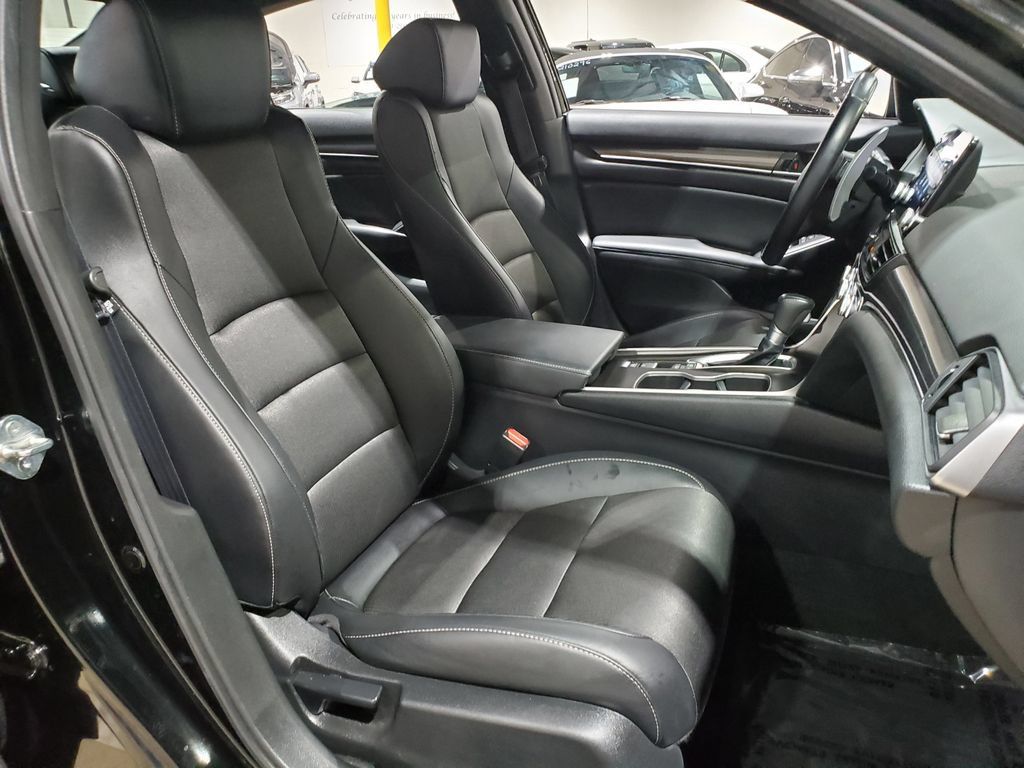 Used 2022 Honda Accord Sport image 13