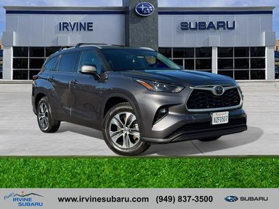 Used 2022 Toyota Highlander XLE