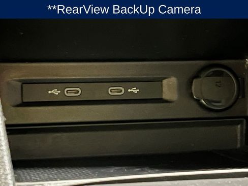 Used 2023 Volkswagen Tiguan SE R-Line image 14