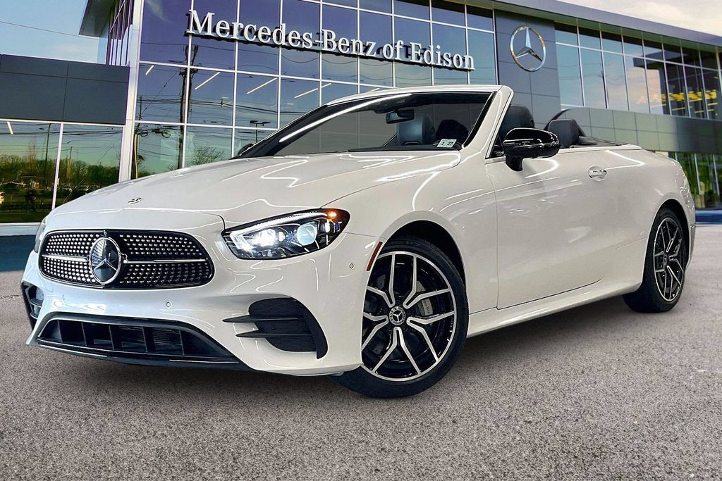 Certified 2022 Mercedes-Benz E 450 4MATIC Cabriolet image 9