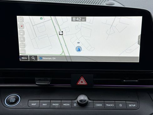 Used 2025 Hyundai Elantra N image 28