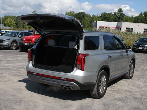 Used 2024 Hyundai Palisade SEL AWD/4WD image 7